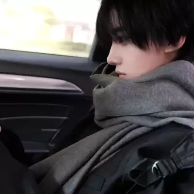 袁思思
